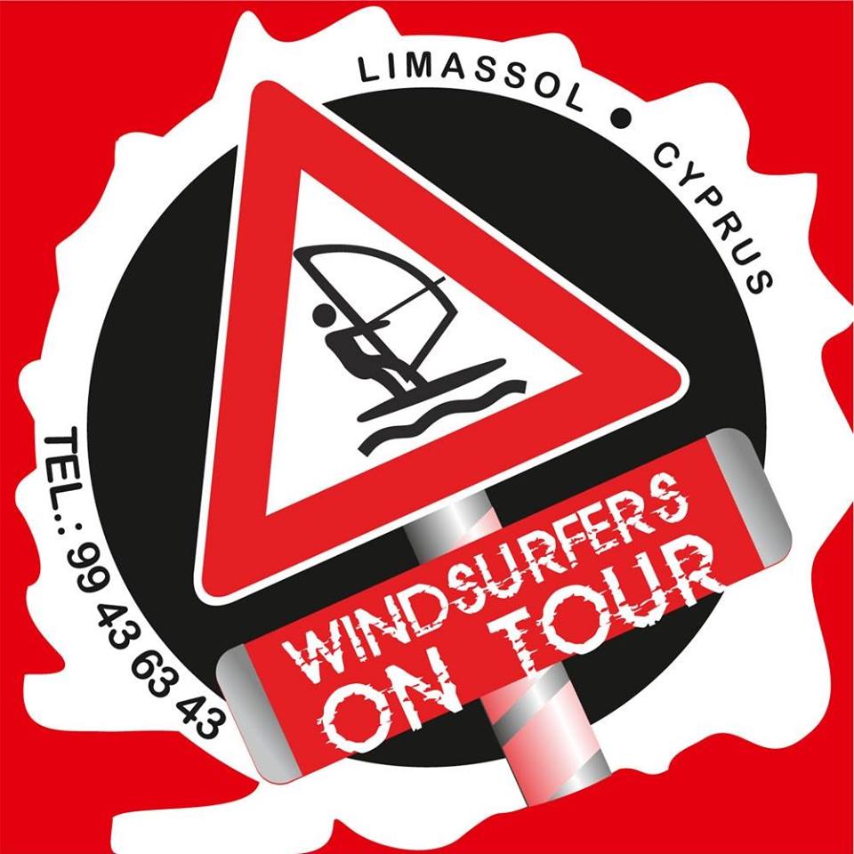 Picture of Windsurfers on tour